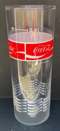 309057-1 € 3,50 coca cola glas rood witte rand D6,5 H 17 cm.jpeg